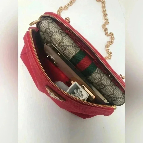 Authentic PRADA Pouch Canvas Red Women's - Picture 4 of 17